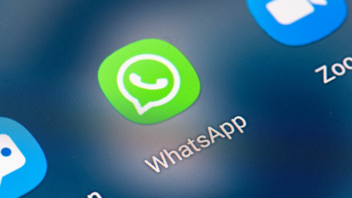 WhatsApp está implementando reacciones de mensajes en Android