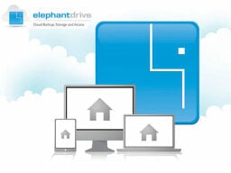 Gráfico cuadrado de elefante azul con computadora, tableta y computadora portátil frente a él