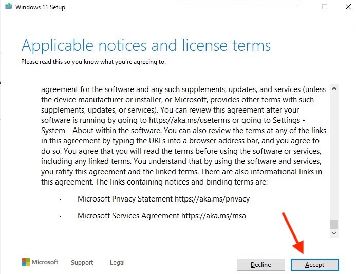 Aceptar el término de la licencia para instalar Windows 11