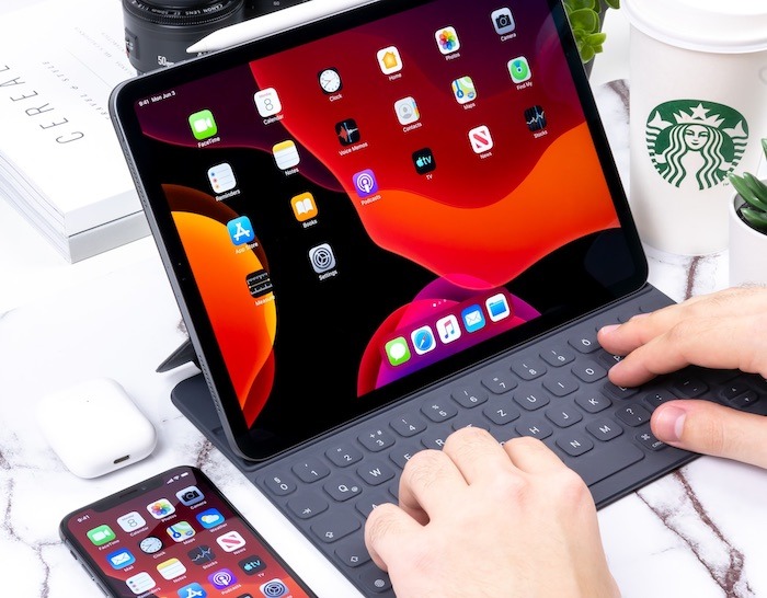 Los mejores teclados para iPad Teclado inteligente 1