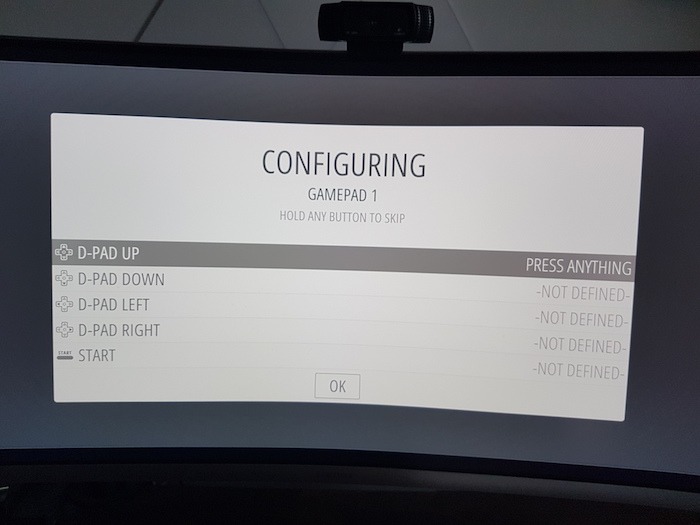 Siga las instrucciones en pantalla de RetroPie para configurar su controlador de juegos.
