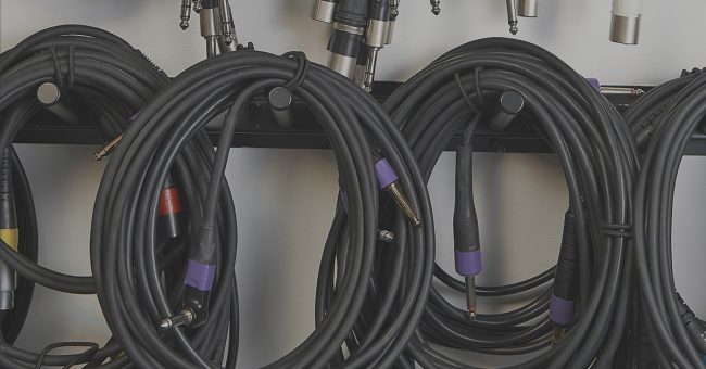 cómo-cuidar-los-cables-almacenamiento cómo-cuidar-los-cables-almacenamiento